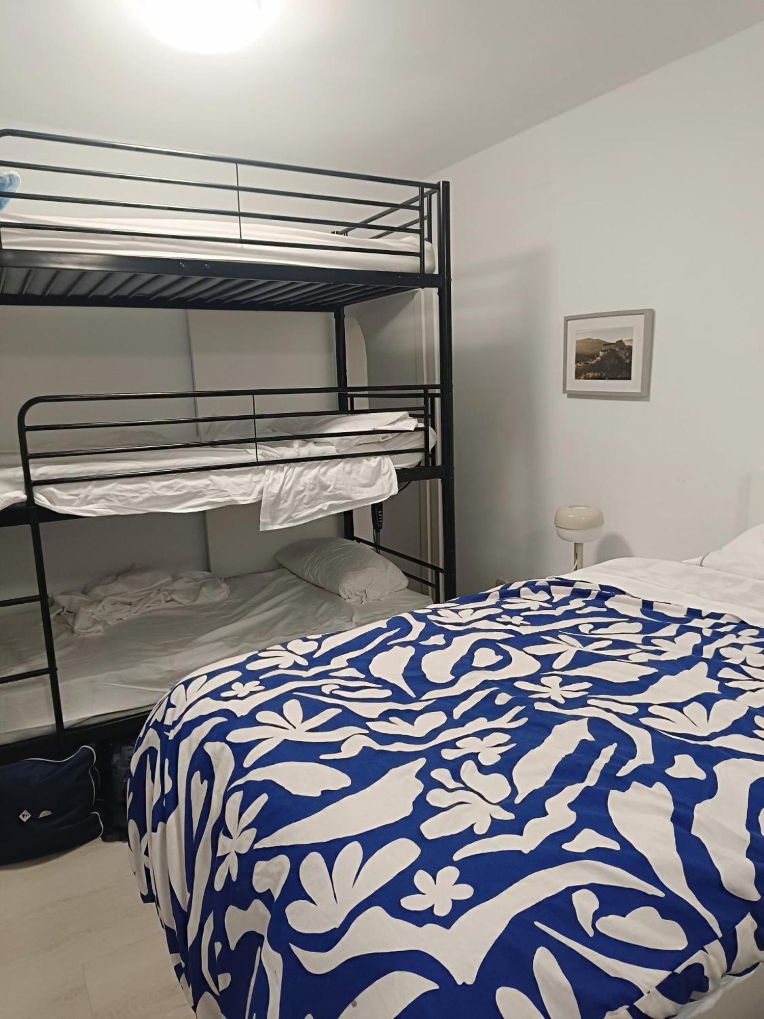 -Hostel Latimoamericano Masculino II مدريد المظهر الخارجي الصورة